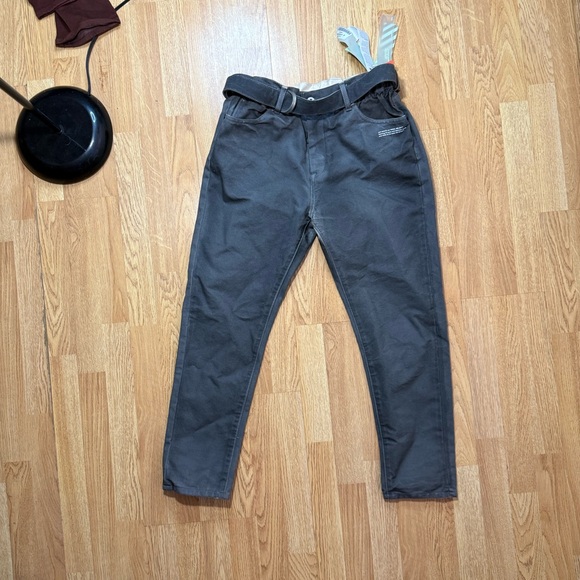 Off-White Other - Off-White Dark Gray Relaxed Jeans